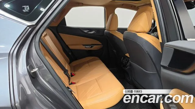 Lexus NX Generation 2 — Фото автомобиля 11