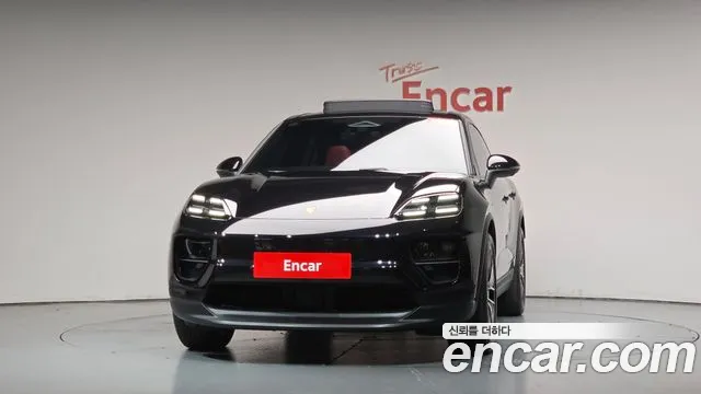 Porsche Macan — Фото автомобиля 3
