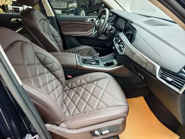 BMW X5 — Фото автомобиля 6