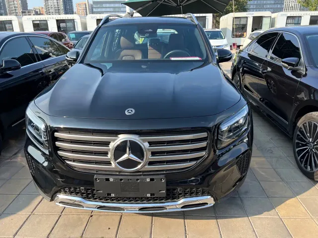 Mercedes-Benz GLB-Class — Фото автомобиля 2