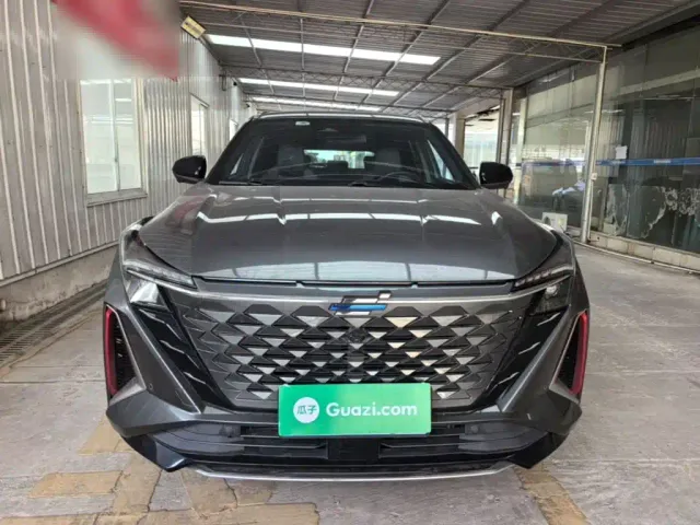 Changan Z6 — Фото автомобиля 2