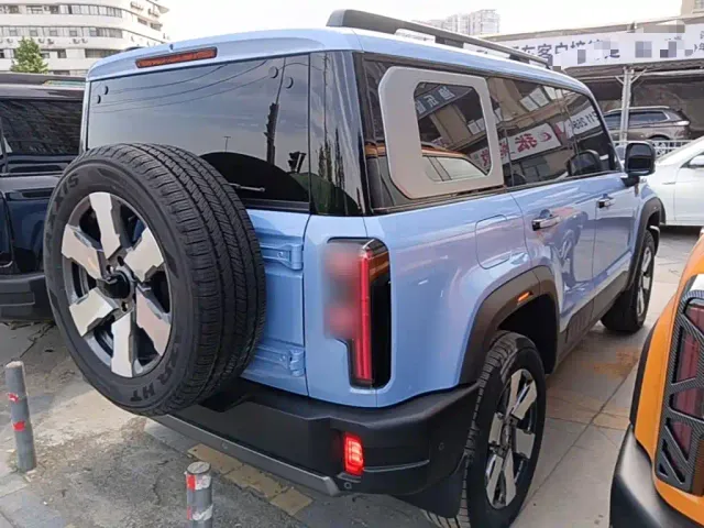 BAIC BJ40 — Фото автомобиля 4