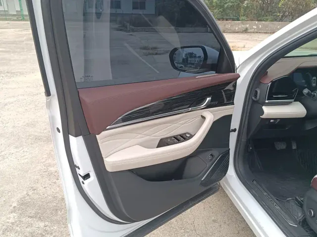 Geely Xingyue L — Фото автомобиля 6