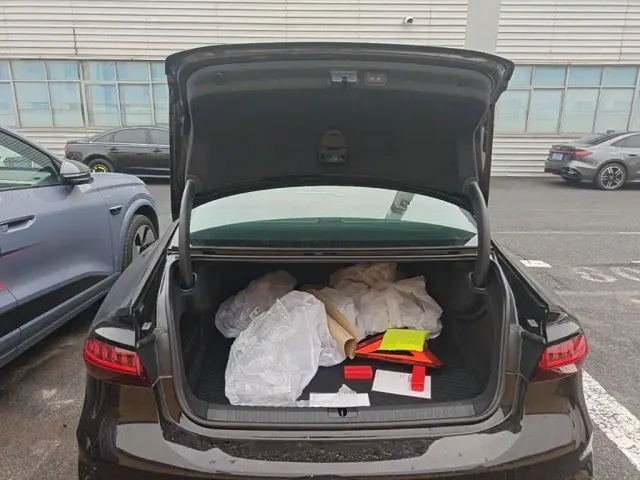Audi A7L — Фото автомобиля 14