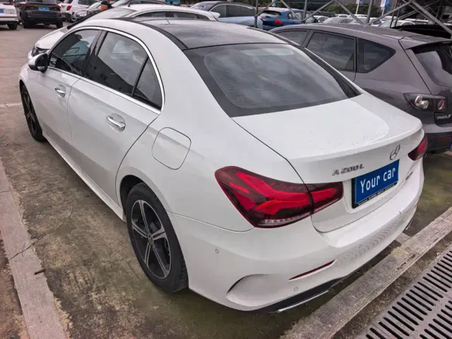 Mercedes-Benz A-Class — Фото автомобиля 4