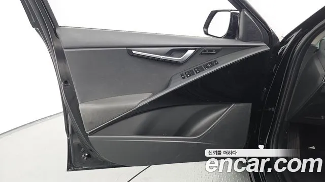 Kia Niro Niro (New) — Фото автомобиля 13