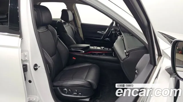 Genesis GV70 2.2 Дизель 2WD — Фото автомобиля 11
