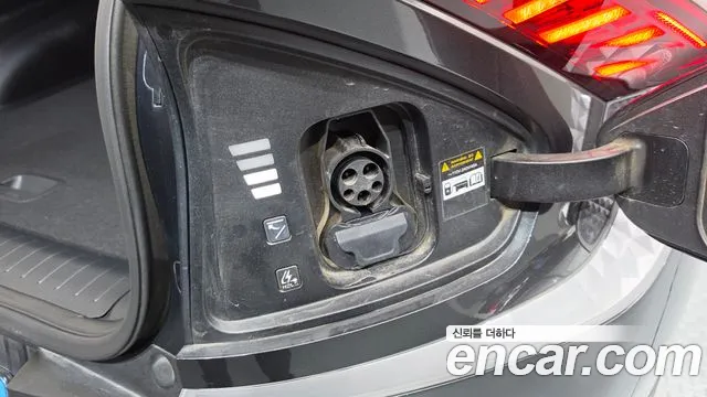 Kia EV6 — Фото автомобиля 12