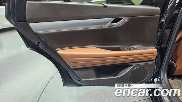 Genesis G80 RG3 — Фото автомобиля 14