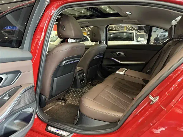 BMW 3 Series — Фото автомобиля 5