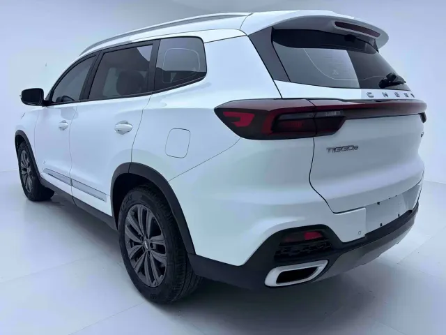 Chery Tiggo 8 — Фото автомобиля 6