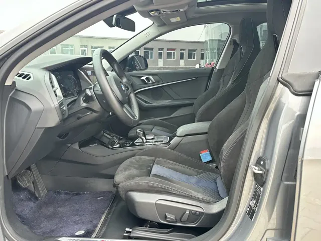 BMW 2 Series — Фото автомобиля 9