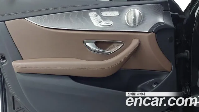 Mercedes-Benz E-Class W213 — Фото автомобиля 15
