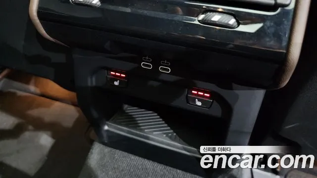 BMW 5-Series — Фото автомобиля 18