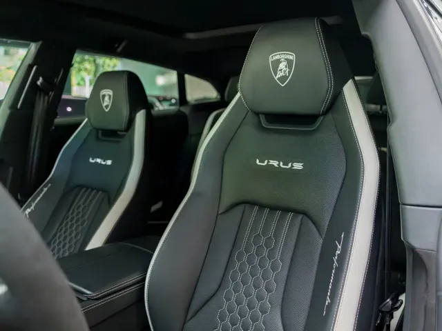 Lamborghini Urus — Фото автомобиля 9