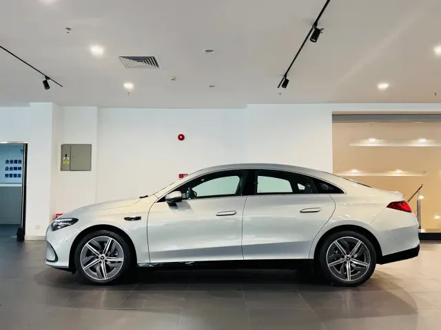 Mercedes-Benz CLA-Class — Фото автомобиля 3