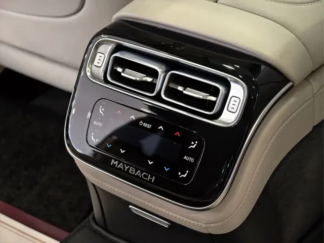 Mercedes-Benz Maybach S-Class — Фото автомобиля 12