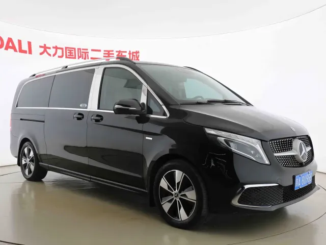 Mercedes-Benz V-Class — Фото автомобиля 3