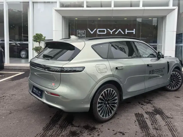 Voyah FREE — Фото автомобиля 5