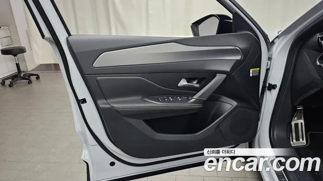 Peugeot 408 — Фото автомобиля 13