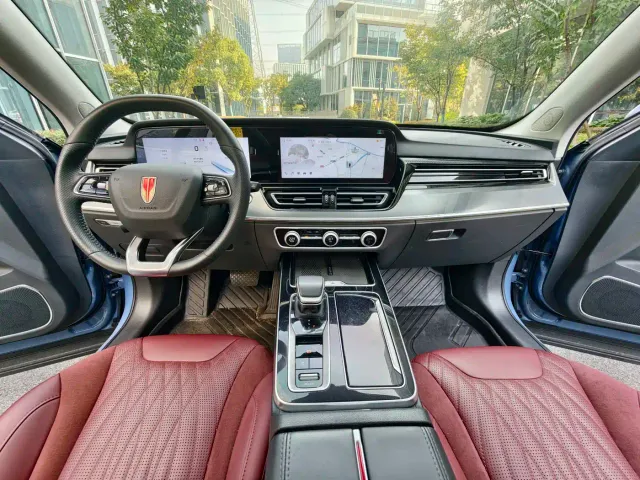 Hongqi HS5 — Фото автомобиля 14