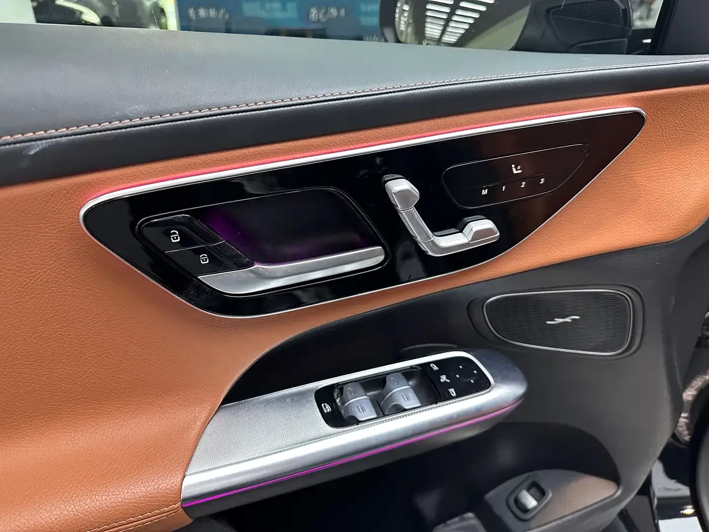 Mercedes-Benz Mercedes-Benz GLC 2023 GLC 300 L 4MATIC Dynamic 7-Seater — Фото автомобиля 13