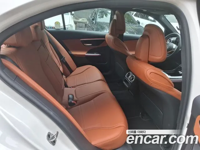 Mercedes-Benz C-Class — Фото автомобиля 11