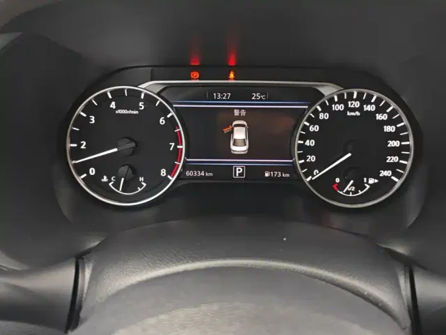 Nissan Sylphy — Фото автомобиля 14