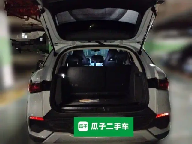 BYD Yuan PLUS — Фото автомобиля 20