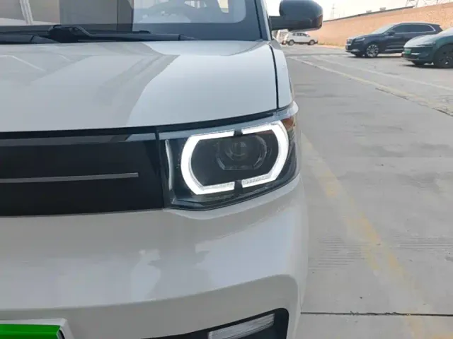 Wuling Hongguang Mini EV — Фото автомобиля 23