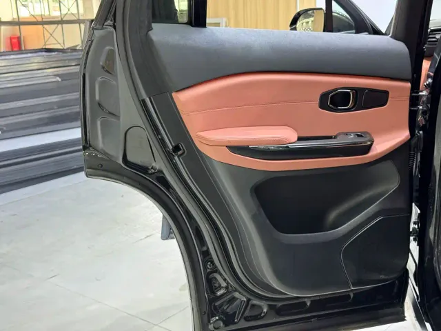 Nio EC6 — Фото автомобиля 20