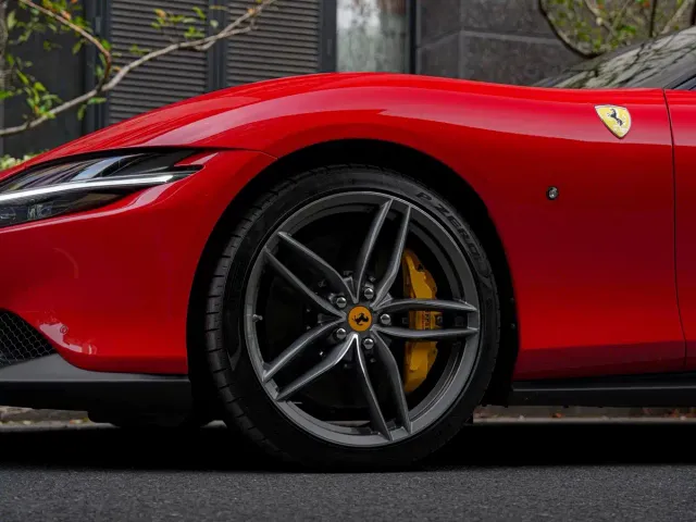 Ferrari Roma — Фото автомобиля 4