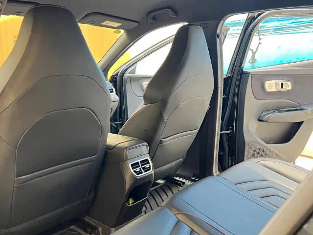 Hozon Neta X — Фото автомобиля 8