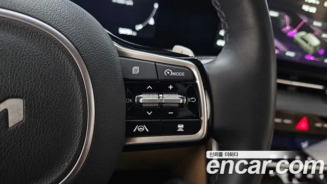 Kia Canival Carnival 4 поколение Дизель 9 мест Signature — Фото автомобиля 16