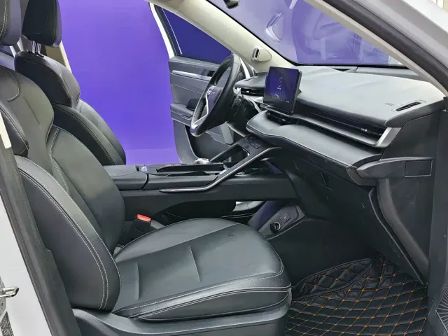 Haval H6 — Фото автомобиля 7