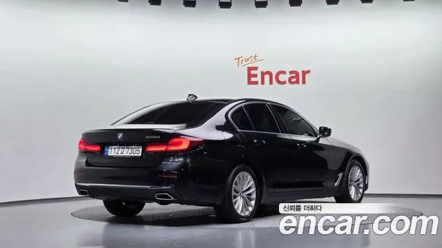 BMW 5 Series G30 — Фото автомобиля 2