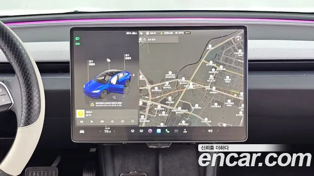 Tesla Model 3 — Фото автомобиля 14