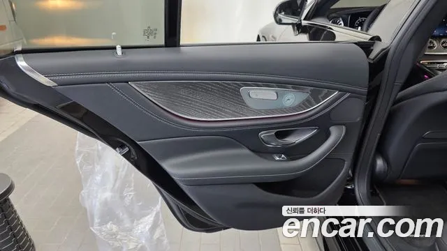 Mercedes-Benz AMG GT 4 двери 43 4MATIC+ — Фото автомобиля 21
