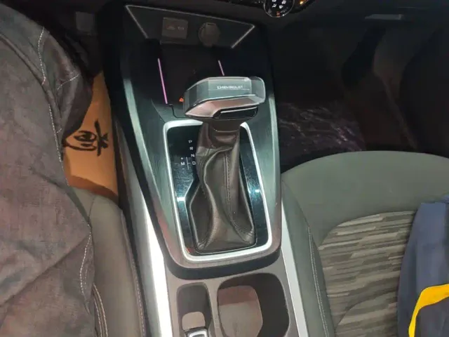 Chevrolet Monza — Фото автомобиля 13