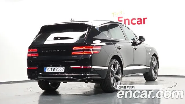 Genesis GV80 — Фото автомобиля 2