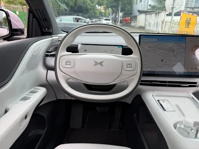 Xpeng G6 — Фото автомобиля 14