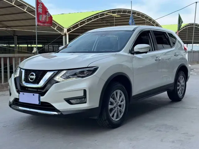 Фотография автомобиля — Nissan X-Trail