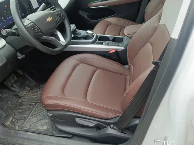 Chevrolet Monza — Фото автомобиля 9