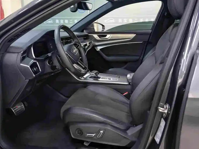 Audi A6L — Фото автомобиля 4