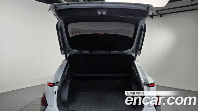 Hyundai Kona — Фото автомобиля 24