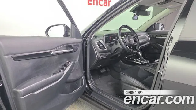 Kia Seltos New — Фото автомобиля 15