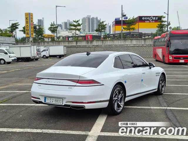Genesis G90 Бензин 3.5 турбо AWD — Фото автомобиля 5