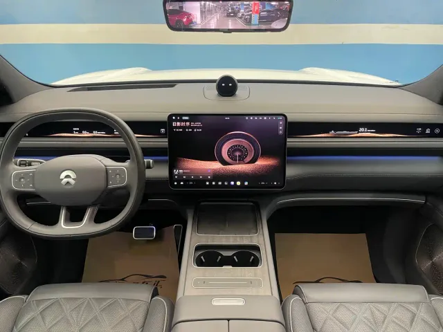 Nio ES8 — Фото автомобиля 19
