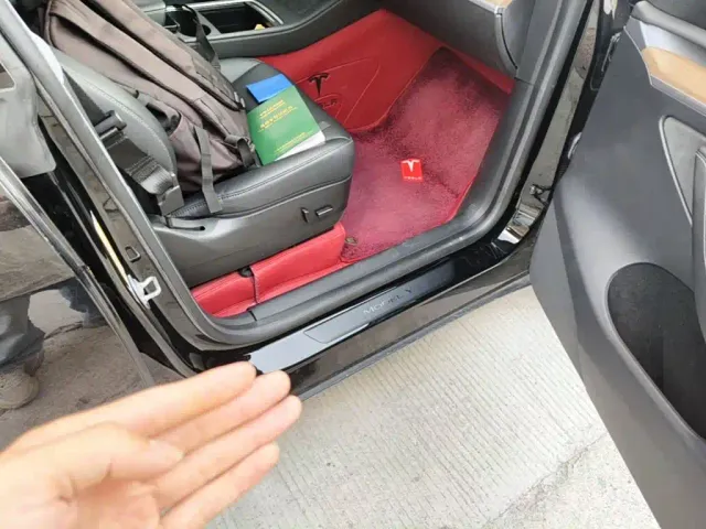 Tesla Model Y — Фото автомобиля 8