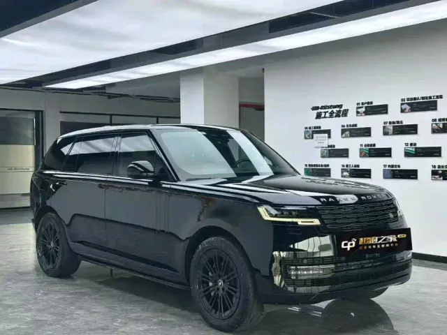Land Rover Range Rover — Фото автомобиля 3